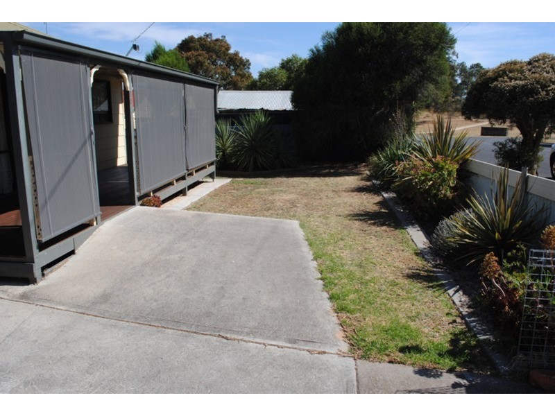 25 Kennedy Street, Maryborough VIC 3465