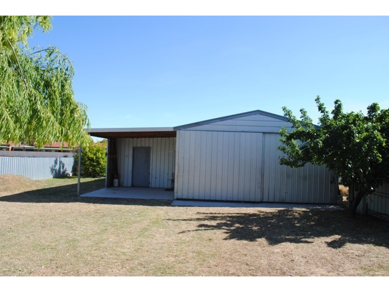 2 Tullaroop Road, Maryborough VIC 3465