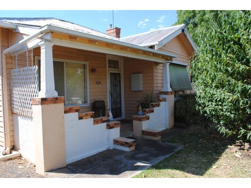 154 Railway Street, Maryborough VIC 3465