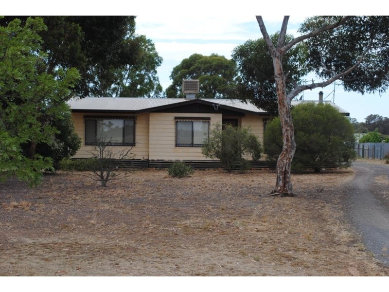 9 Harkin Court, Alma VIC 3465