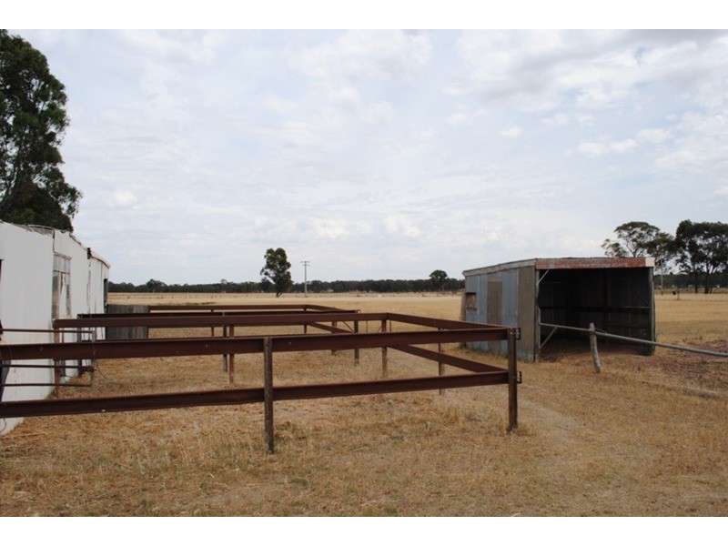 9 Harkin Court, Alma VIC 3465