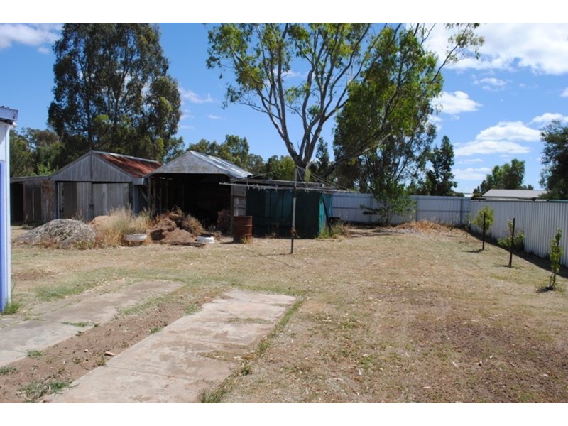 26 McKinnon Road, Dunolly VIC 3472