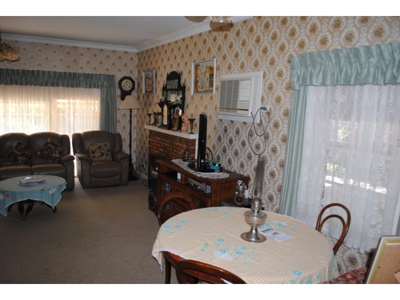 4 Peel Street, Maryborough VIC 3465