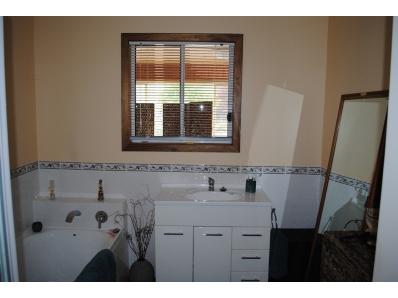 29  Peel Street, Maryborough VIC 3465