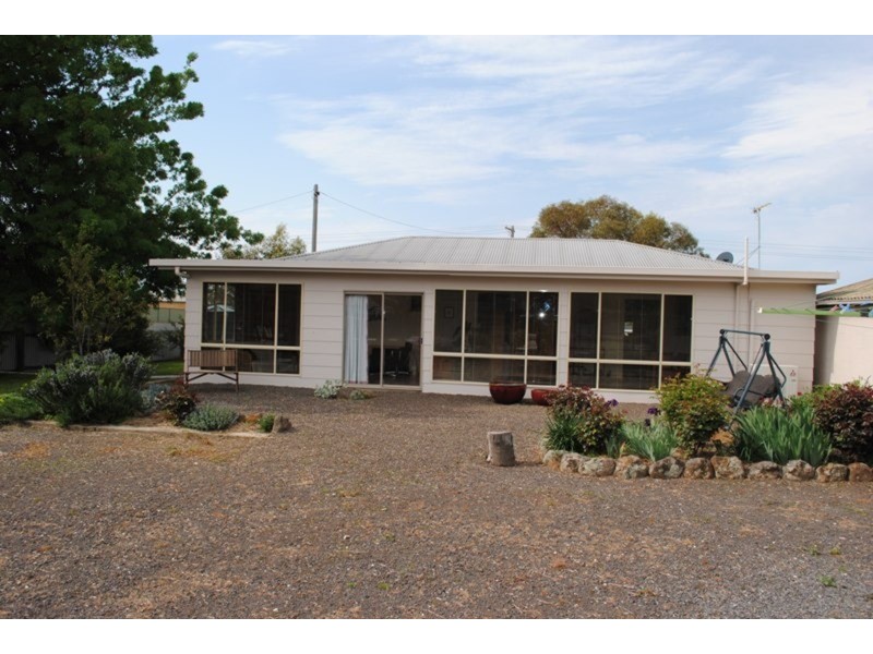29  Peel Street, Maryborough VIC 3465