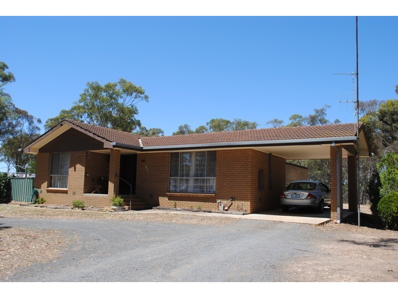 4165 Pyrenees Highway, Flagstaff VIC 3465