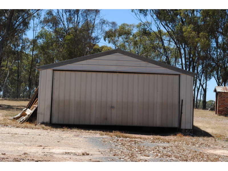 4165 Pyrenees Highway, Flagstaff VIC 3465