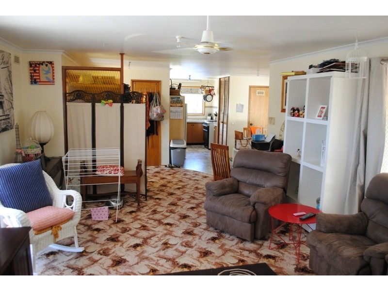 4165 Pyrenees Highway, Flagstaff VIC 3465