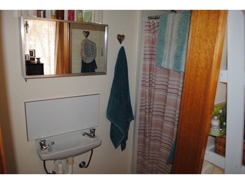 4165 Pyrenees Highway, Flagstaff VIC 3465