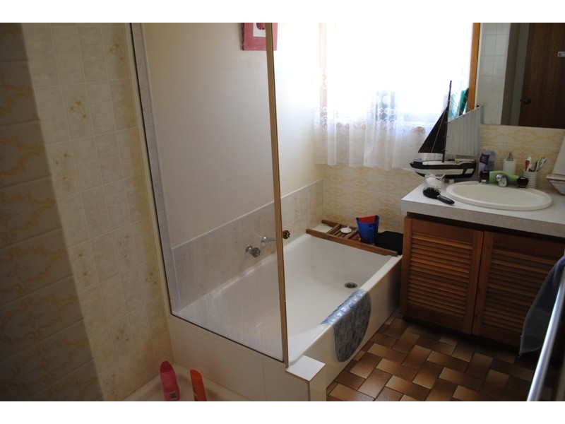 4165 Pyrenees Highway, Flagstaff VIC 3465