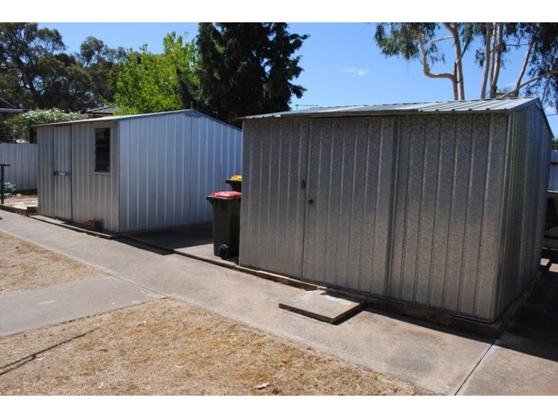 16 Ironbark Drive, Maryborough VIC 3465