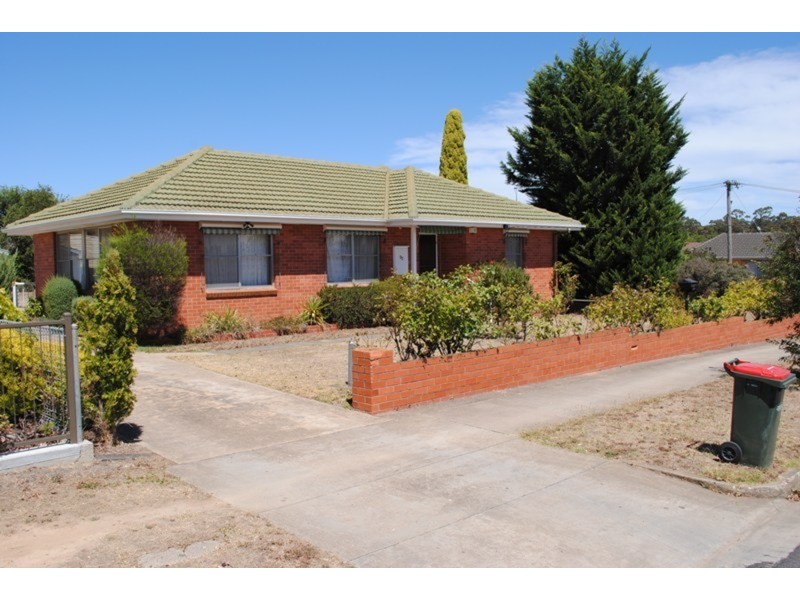 32 Gearing  Street, Maryborough VIC 3465