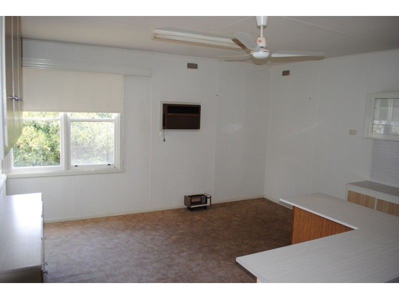 131 High Street, Avoca VIC 3467