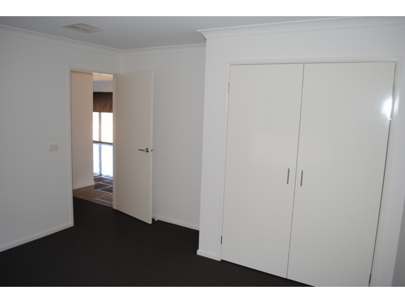 8 Inland Court, Maryborough VIC 3465