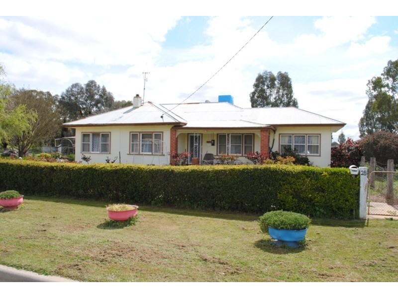 28 McKinnon Street, Dunolly VIC 3472