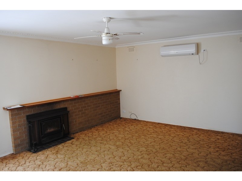 4 Ballarat Road, Talbot VIC 3371