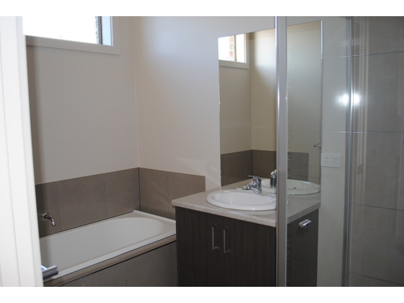 1 Forest View  Drive, Maryborough VIC 3465