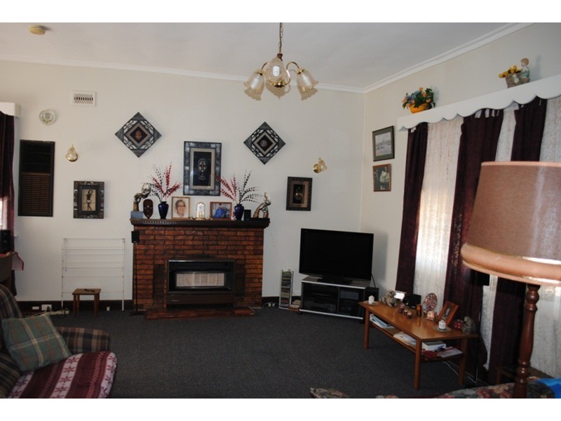 5 Carrick Street, Maryborough VIC 3465