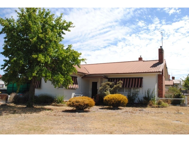 5 Carrick Street, Maryborough VIC 3465