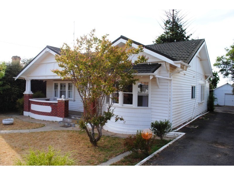 4 Barkly Street, Maryborough VIC 3465