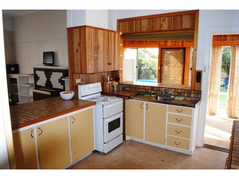 4 Barkly Street, Maryborough VIC 3465