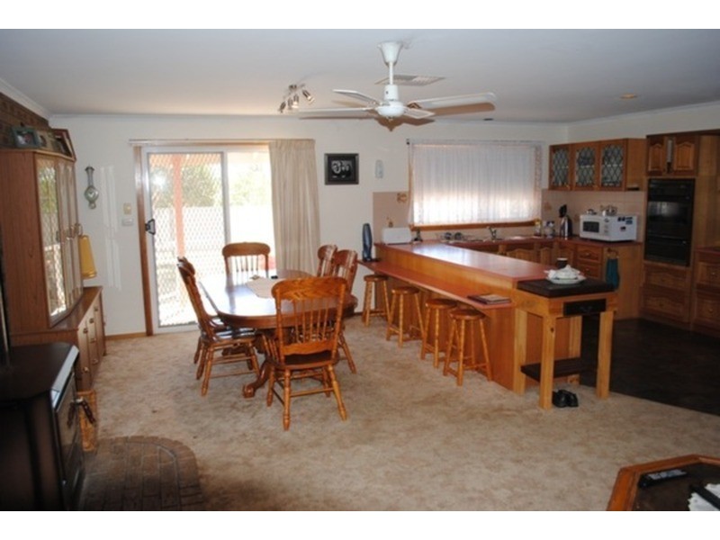 291 Carisbrook-Betley Road, Betley VIC 3472