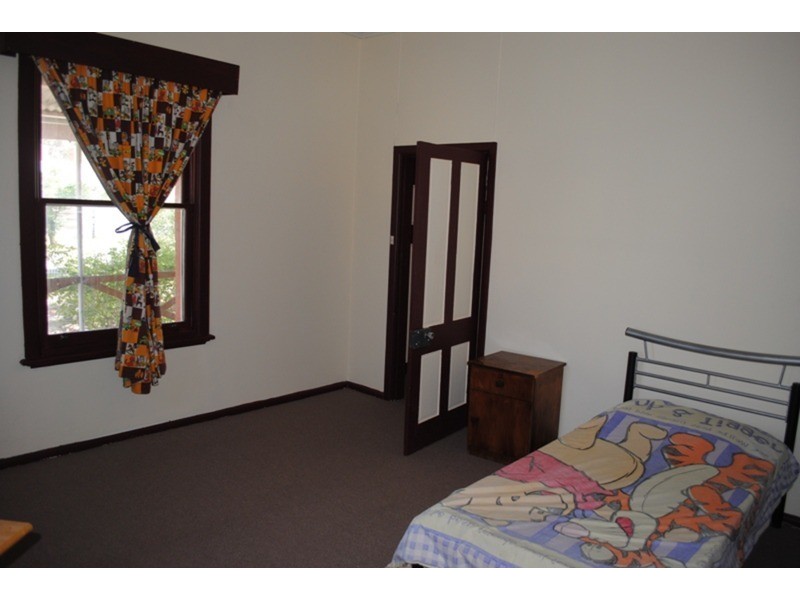 13 Tweedale Street, Dunolly VIC 3472