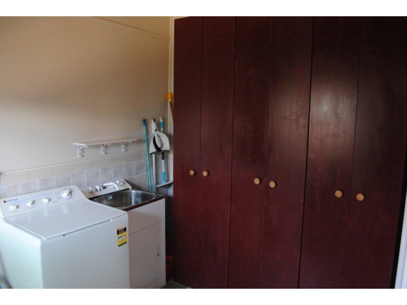 13 Tweedale Street, Dunolly VIC 3472