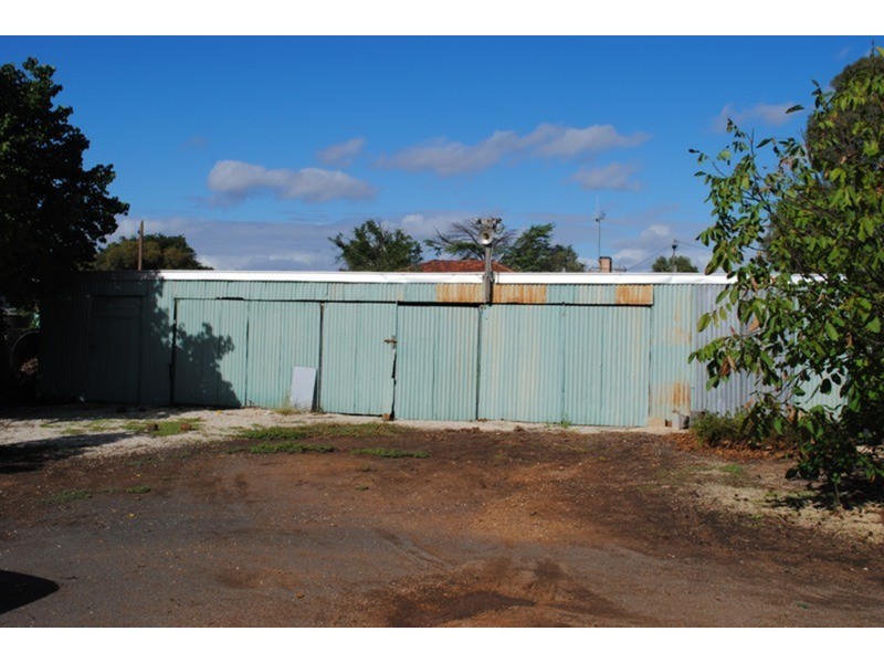 13 Tweedale Street, Dunolly VIC 3472