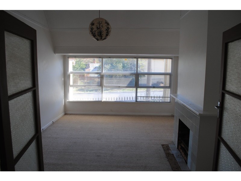 133 high Street, Avoca VIC 3467