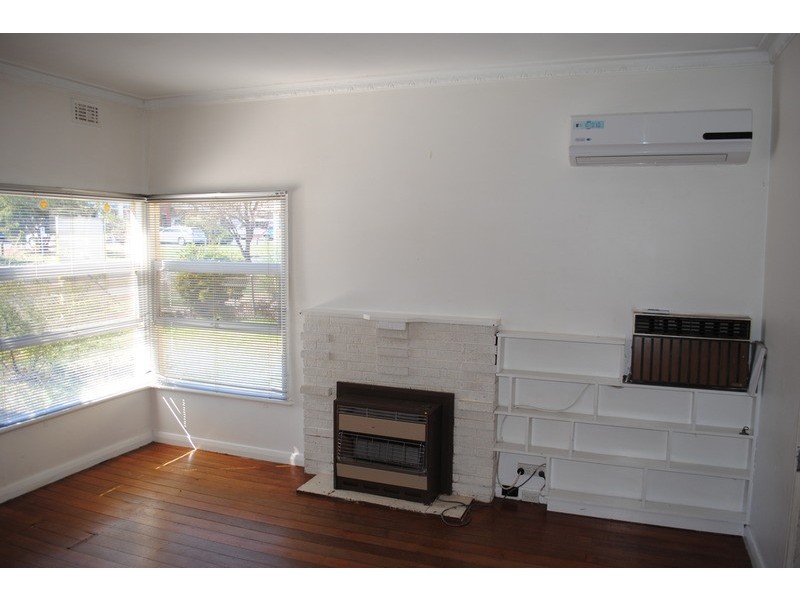 133 high Street, Avoca VIC 3467