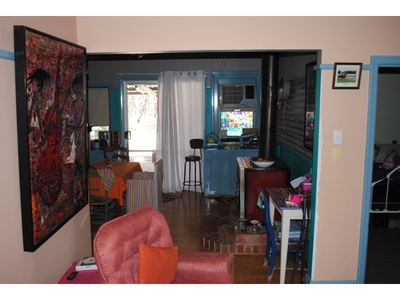 7064 Pyrenees  Highway, Avoca VIC 3467