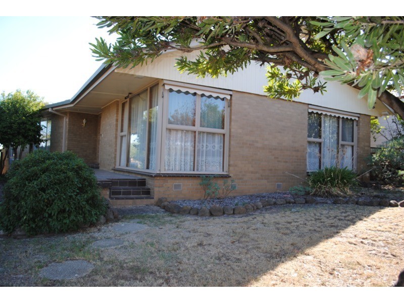 3 Laidlaw Street, Maryborough VIC 3465