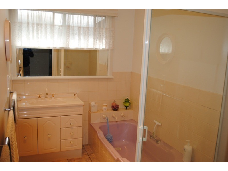 4 Wills Street, Maryborough VIC 3465