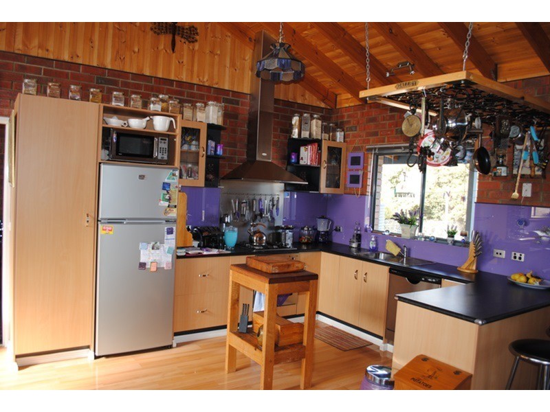 11 Hunter Street, Carisbrook VIC 3464