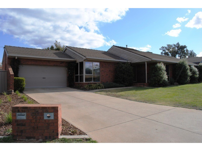 3 Hughes Street, Maryborough VIC 3465