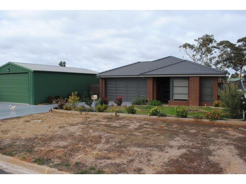 101 Field  Street, Maryborough VIC 3465