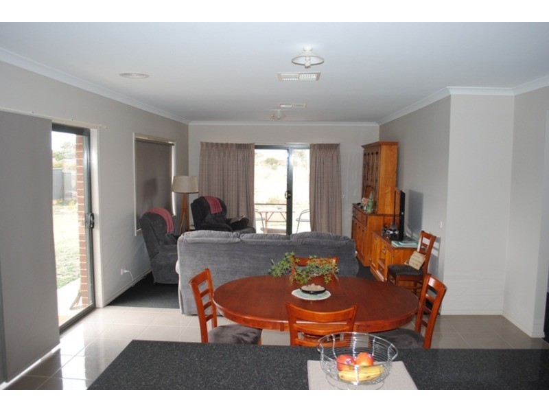 101 Field  Street, Maryborough VIC 3465