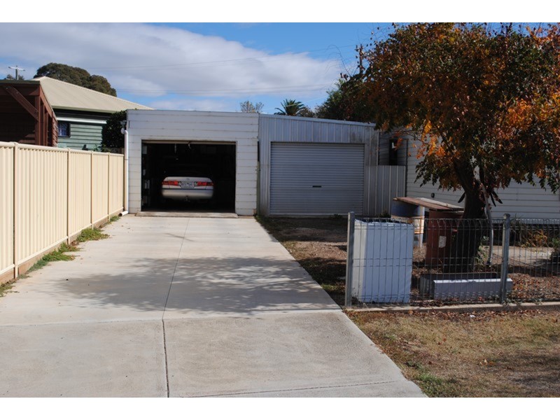 115 Clarendon Street, Maryborough VIC 3465