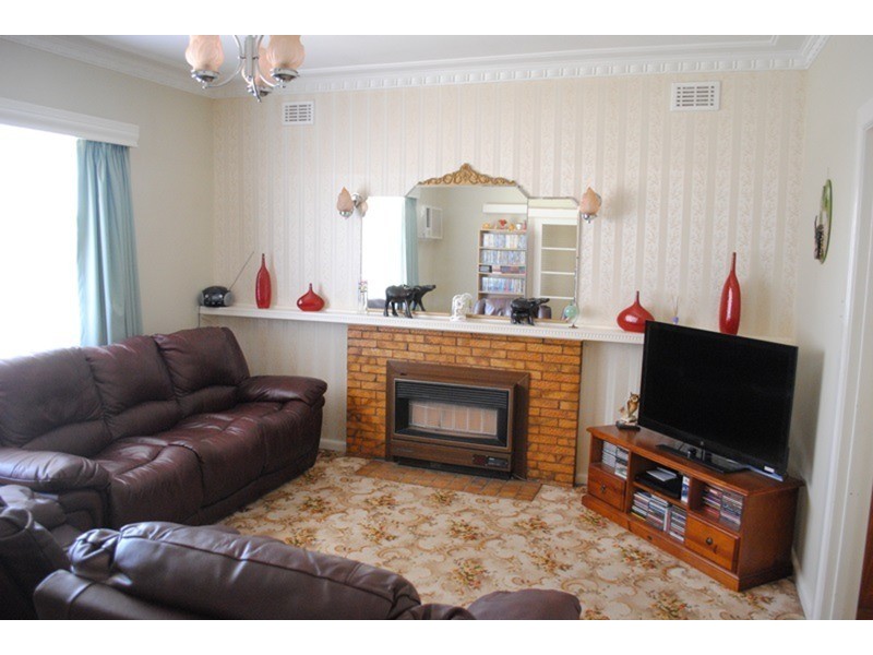 59 Dundas Road, Maryborough VIC 3465