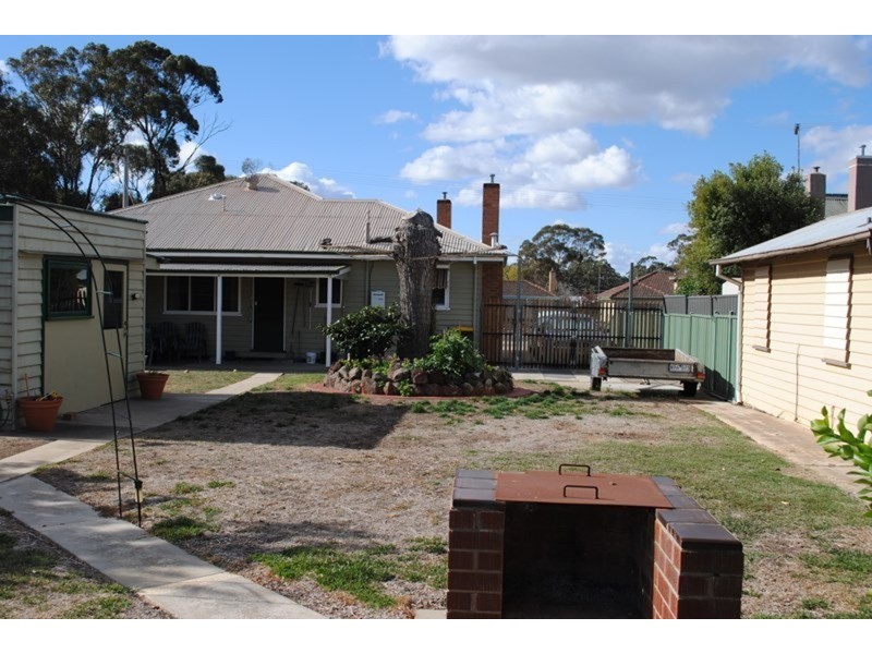 59 Dundas Road, Maryborough VIC 3465