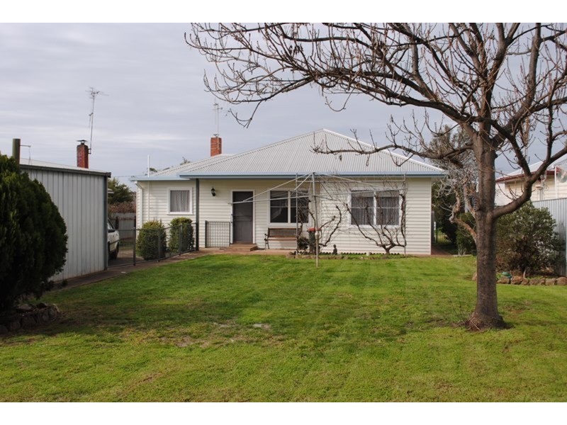 3 Sydney Avenue, Maryborough VIC 3465