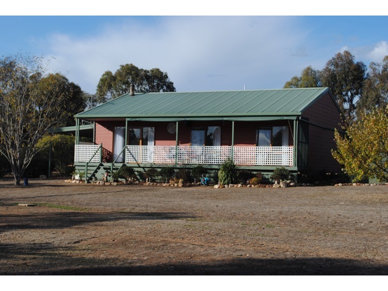 17 Marshall Lane, Avoca VIC 3467