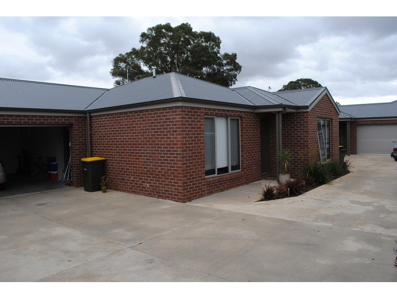 3/176 Park Road, Maryborough VIC 3465
