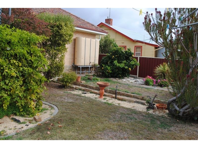 34 Newton Street, Maryborough VIC 3465