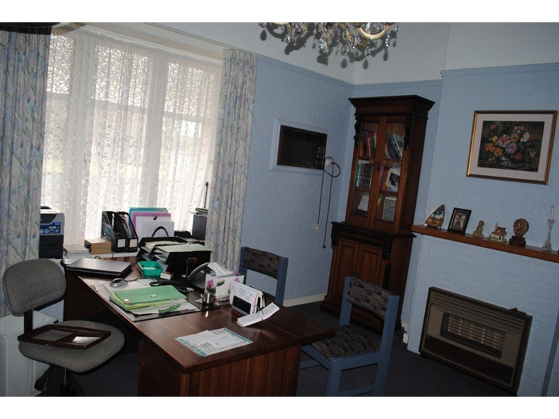 244 High Street, Maryborough VIC 3465