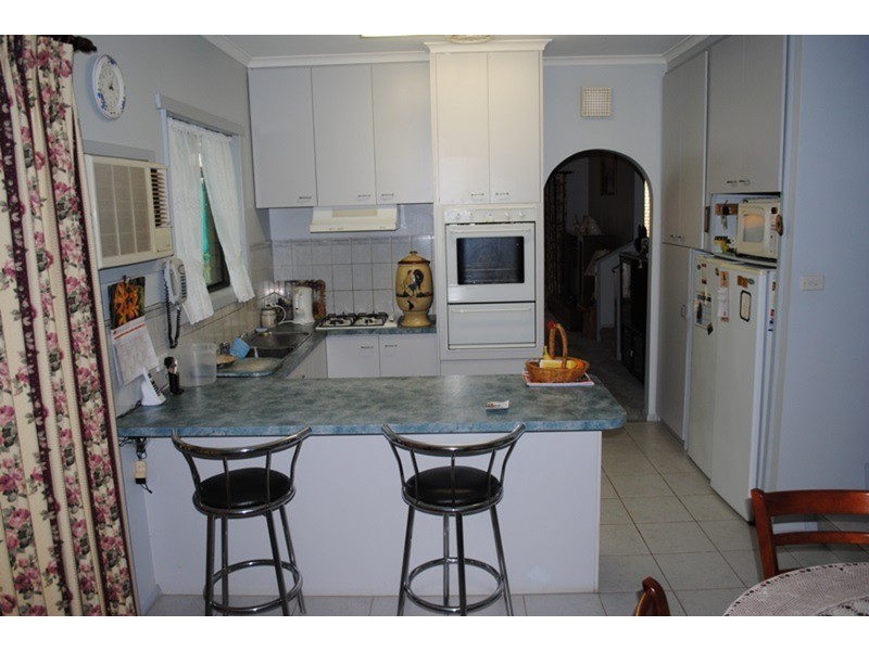 4 Hillview Avenue, Maryborough VIC 3465