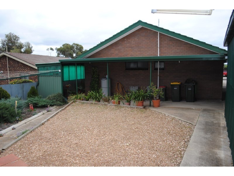 4 Hillview Avenue, Maryborough VIC 3465