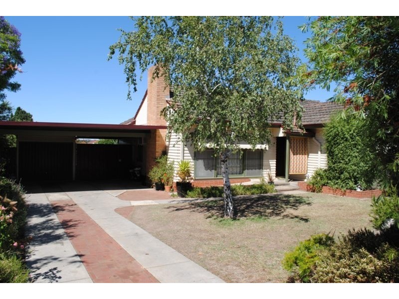 4 Peel Street, Maryborough VIC 3465