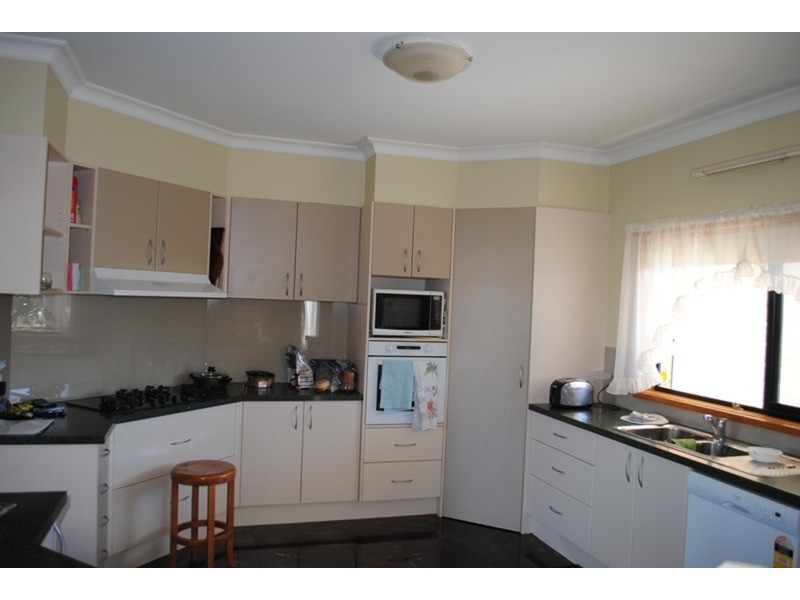 8 Green Street, Carisbrook VIC 3464